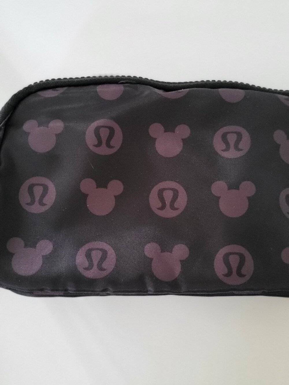 Lululemon x Disney Mickey Mouse Belt Bag Black NWT Everywhere 1L